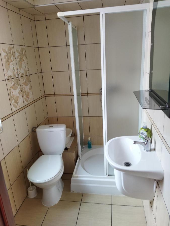 Pokoje Inulec מראה חיצוני תמונה